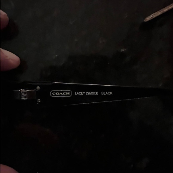 I have 2 pairs of authentic Coach sunglasses - Picture 5 of 7